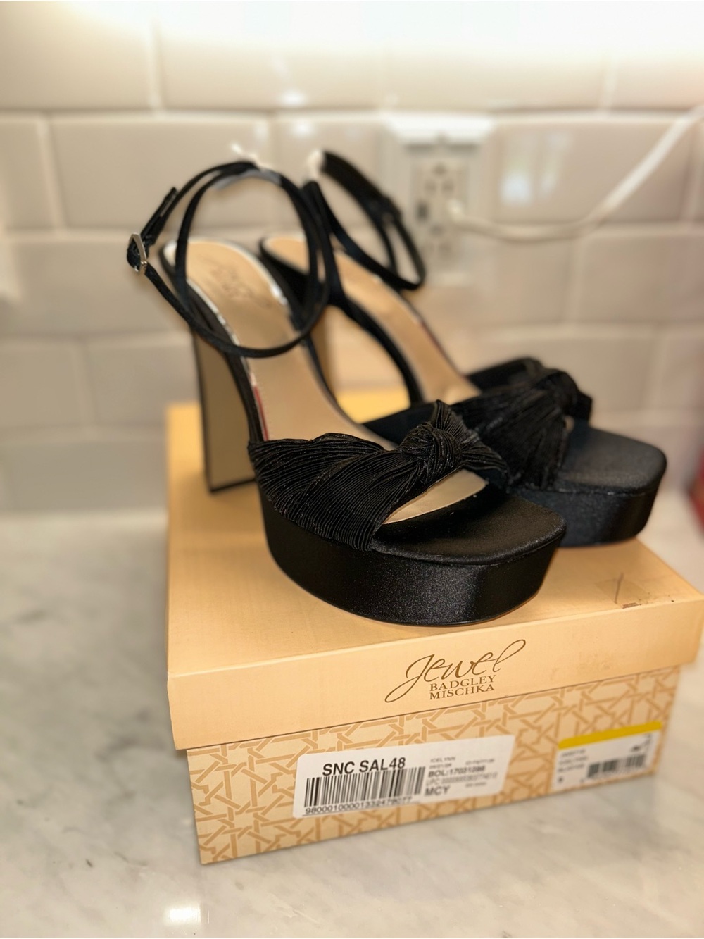 Jewel Badgley Mischka Black Satin Knotted Platform Heels